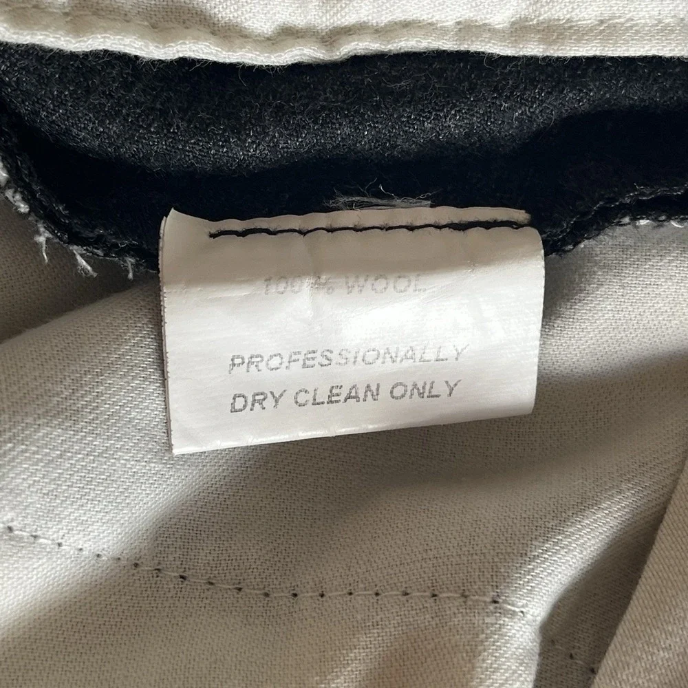 Berle Dress Pants Men's Size 42R Gray Wool Pleated Cuffed 31